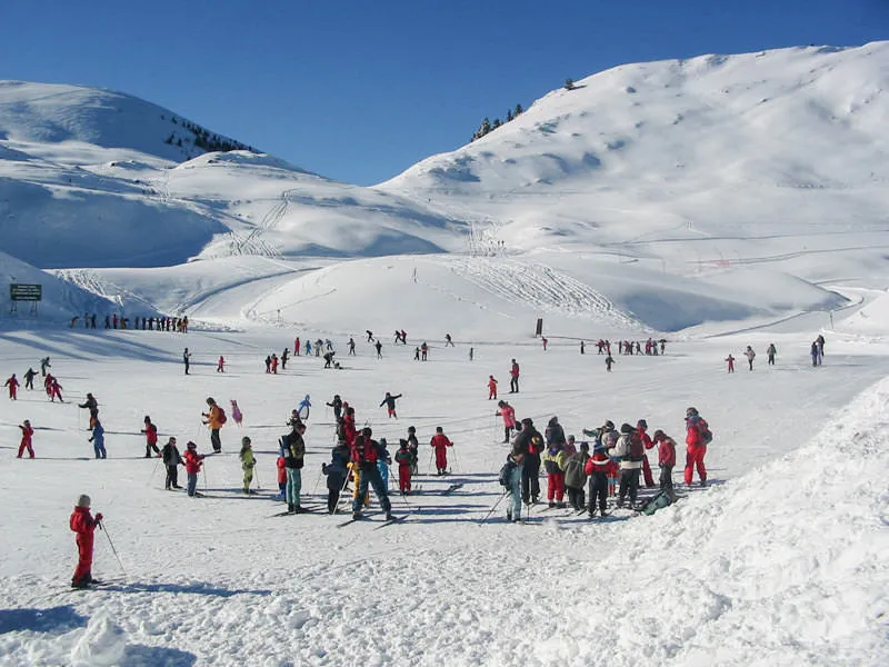 nistos_enfants_neige_jeux_ski_raquette_048
